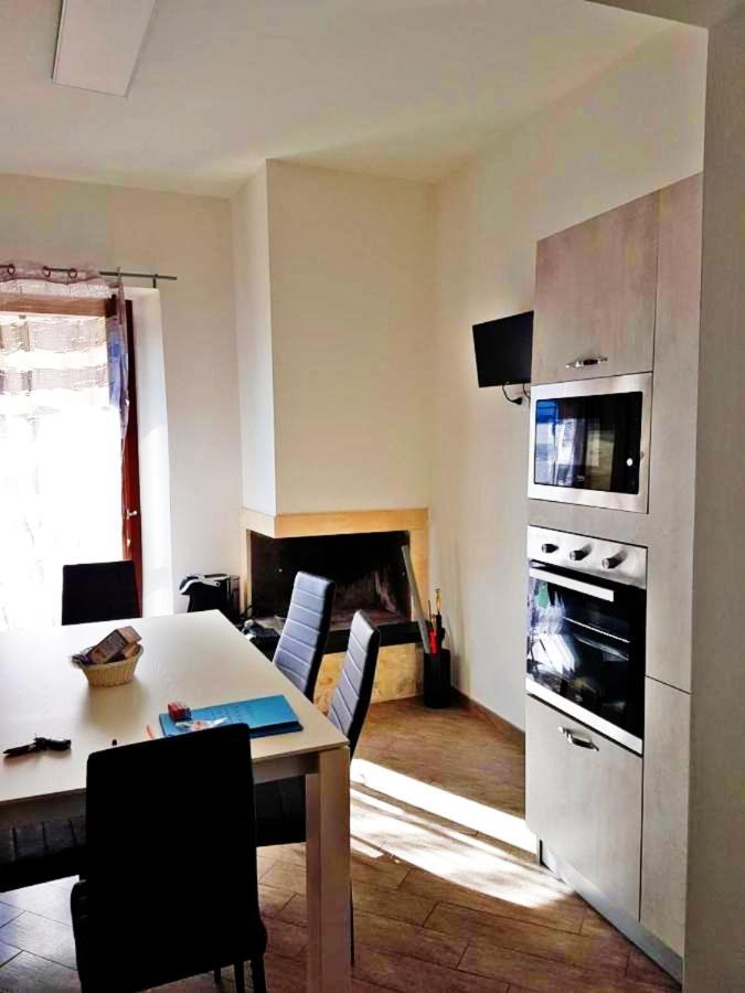 Borgo Nel Tempo Apartment Collestatte Bagian luar foto